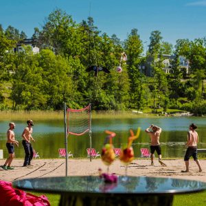 Beachvolleyboll på stranden